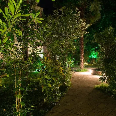 Dimitriadis Fresh Edem 公寓 *