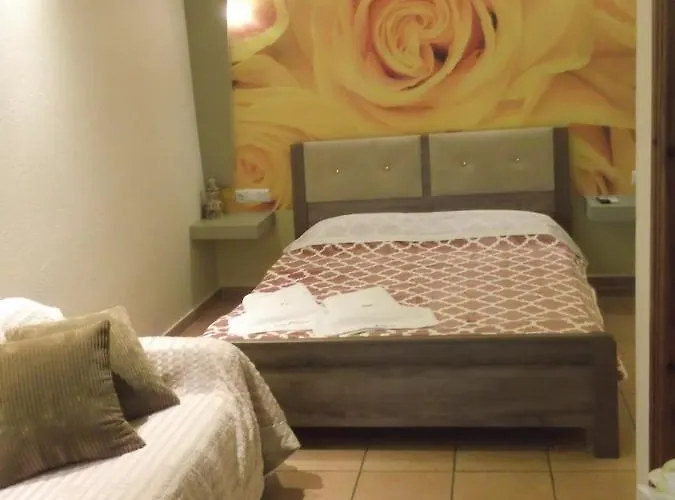 Daire Dimitriadis Fresh Edem